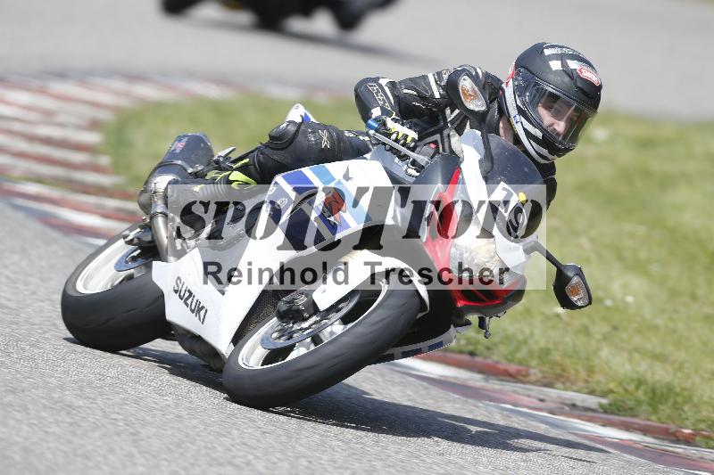 Archiv-2025/09 22.04.2025 Cornu Master School ADR/rot-rouge/19